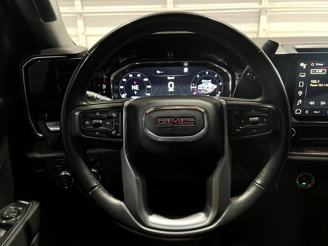 GMC Sierra 1500 Elevation Crew Cab 4WD 2023 GMC Sierra 1500 Elevation Crew Cab 4WD 2023