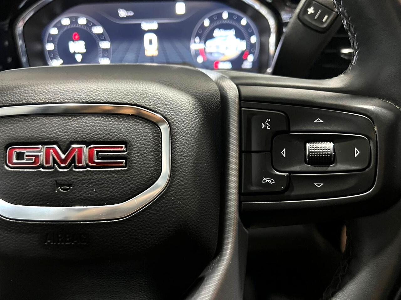 GMC Sierra 1500 Elevation Crew Cab 4WD 2023 GMC Sierra 1500 Elevation Crew Cab 4WD 2023