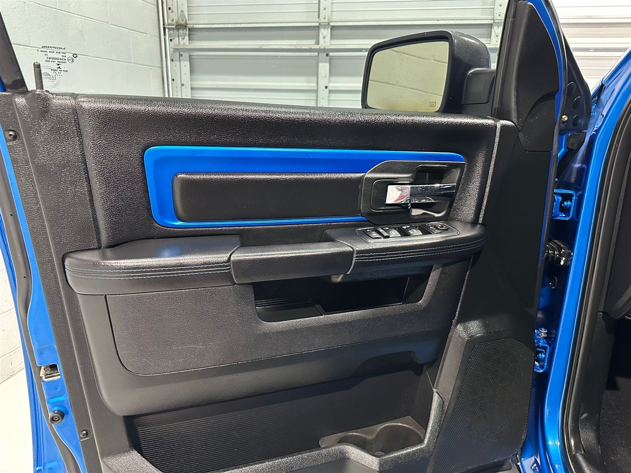 RAM 1500 Sport Crew Cab SWB 2WD 2018 RAM 1500 Sport Crew Cab SWB 2WD 2018