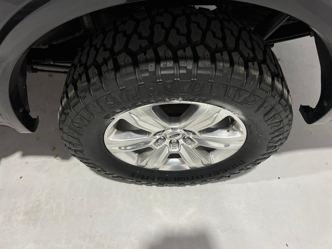 Ford F-150 Platinum SuperCrew 6.5-ft. Bed 4WD 2015 Ford F-150 Platinum SuperCrew 6.5-ft. Bed 4WD 2015