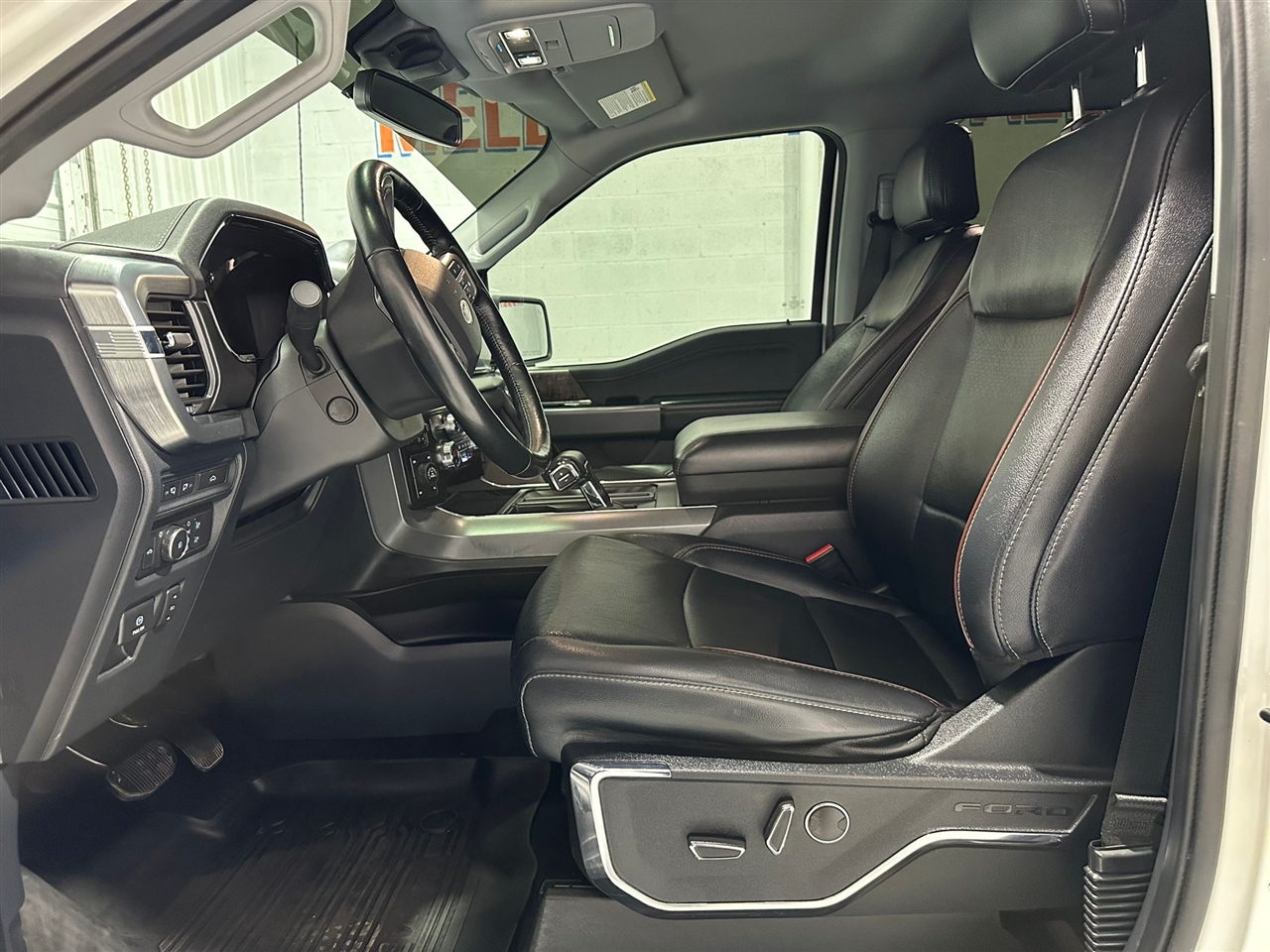 Ford F-150 XL SuperCrew 5.5-ft. Bed 4WD 2021 Ford F-150 XL SuperCrew 5.5-ft. Bed 4WD 2021