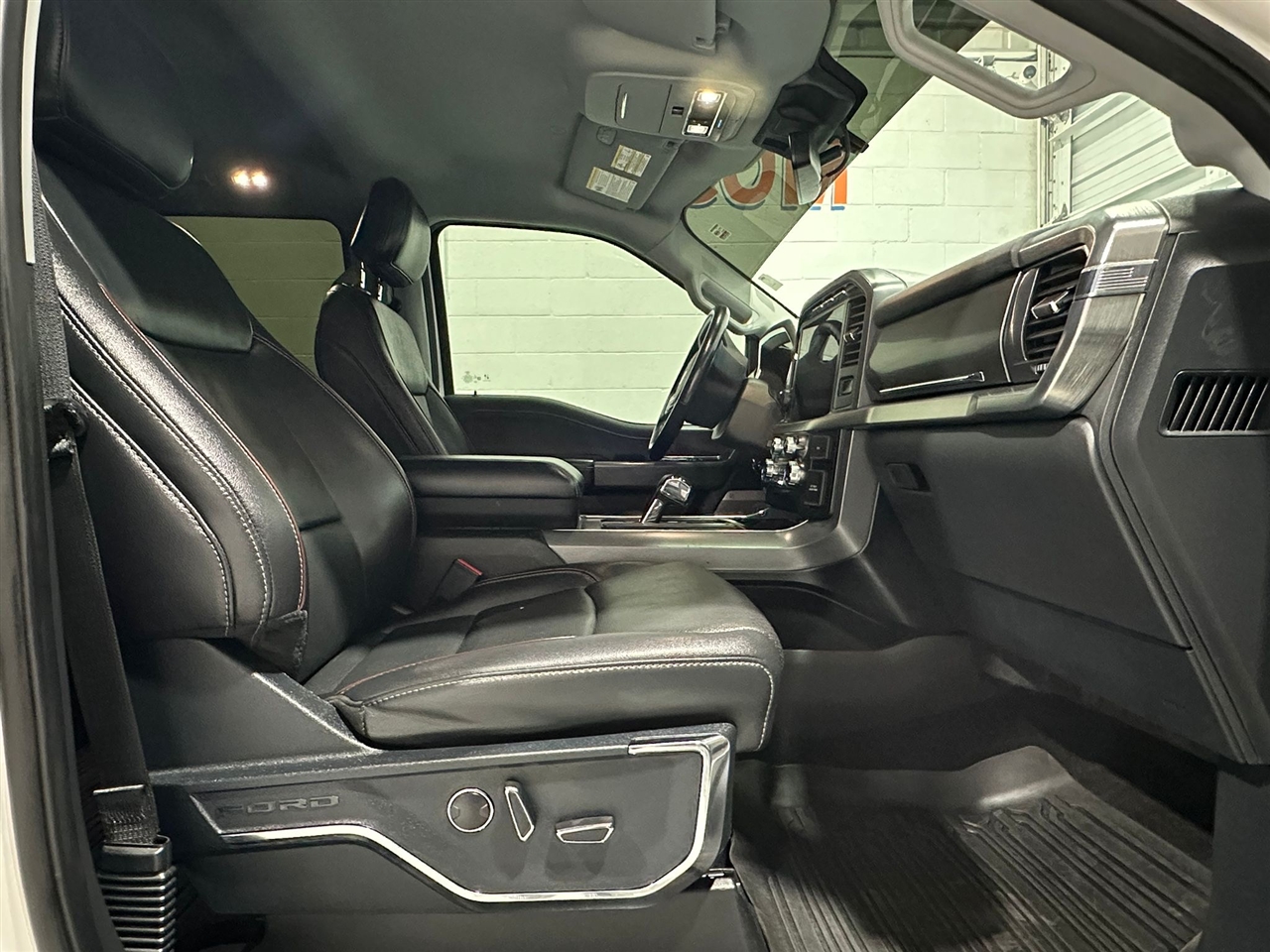 Ford F-150 XL SuperCrew 5.5-ft. Bed 4WD 2021 Ford F-150 XL SuperCrew 5.5-ft. Bed 4WD 2021