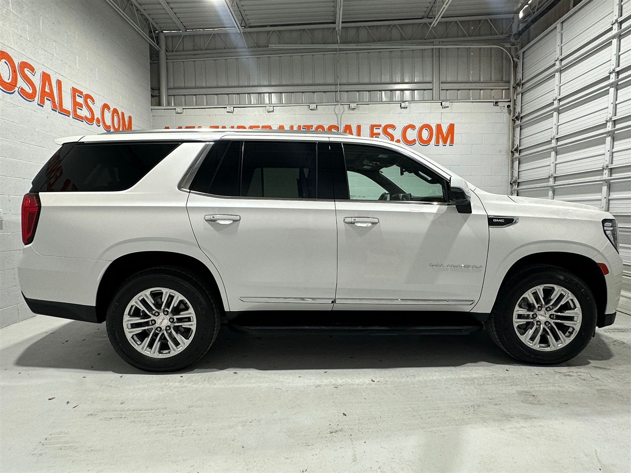 GMC Yukon SLT 4WD 2021 GMC Yukon SLT 4WD 2021
