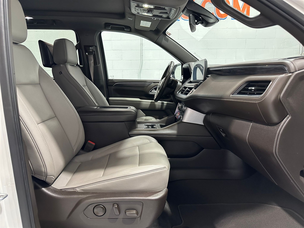 GMC Yukon SLT 4WD 2021 GMC Yukon SLT 4WD 2021