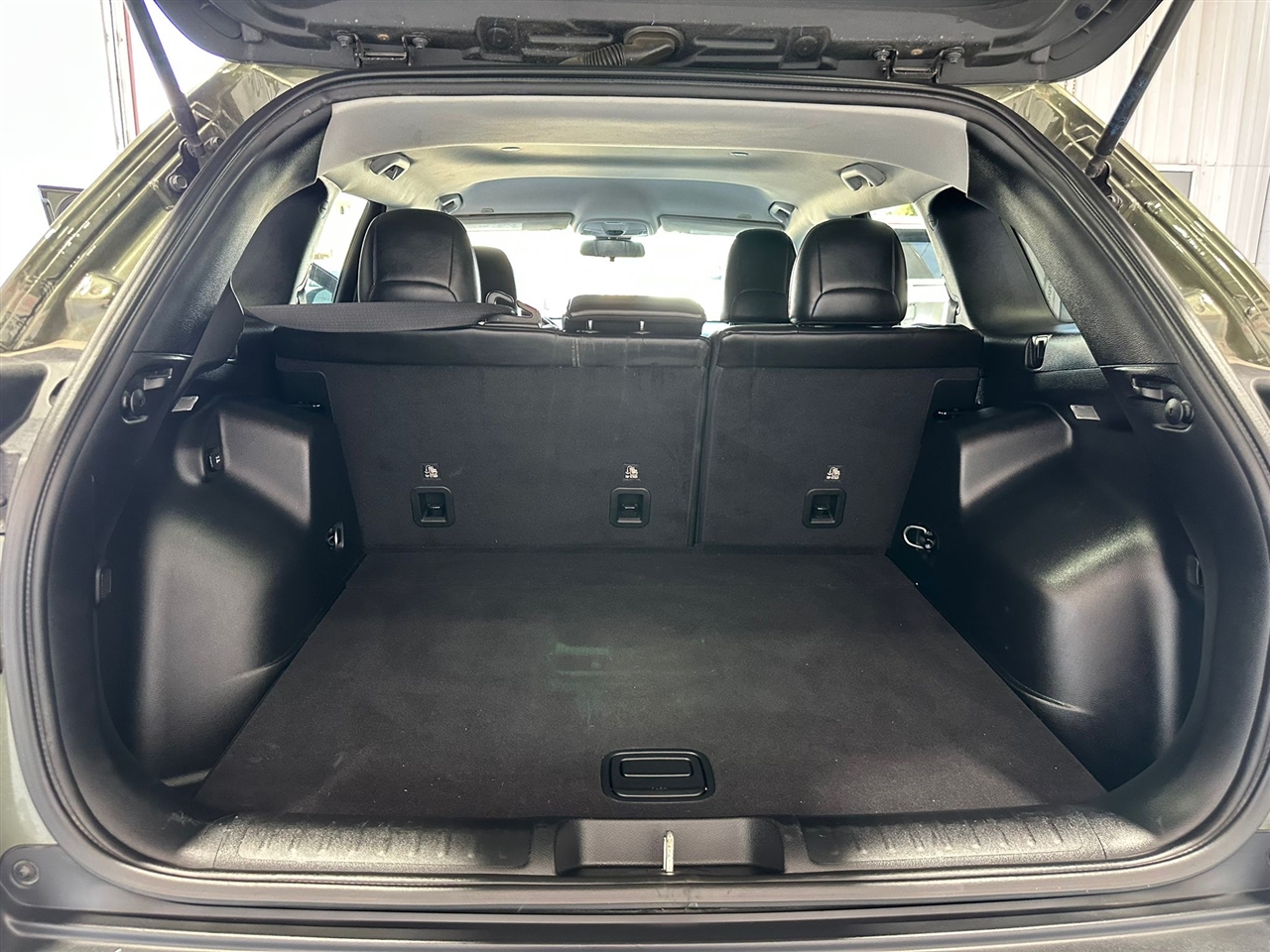 Jeep Cherokee Latitude Plus FWD 2019 Jeep Cherokee Latitude Plus FWD 2019