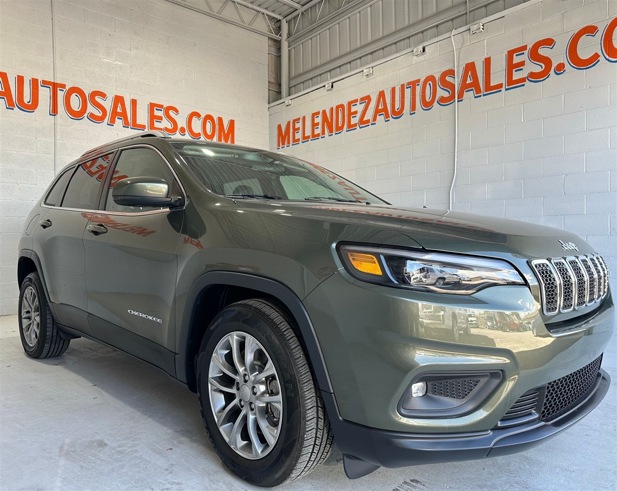 Jeep Cherokee Latitude Plus FWD 2019 Jeep Cherokee Latitude Plus FWD 2019