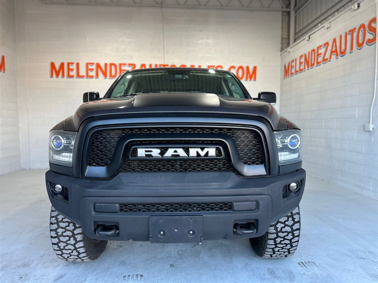 RAM 1500 Classic Tradesman Crew Cab SWB 4WD 2019 RAM 1500 Classic Tradesman Crew Cab SWB 4WD 2019