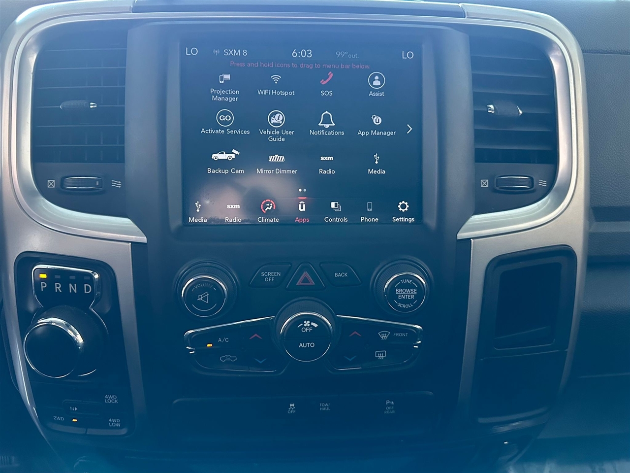 RAM 1500 Classic Tradesman Crew Cab SWB 4WD 2019 RAM 1500 Classic Tradesman Crew Cab SWB 4WD 2019