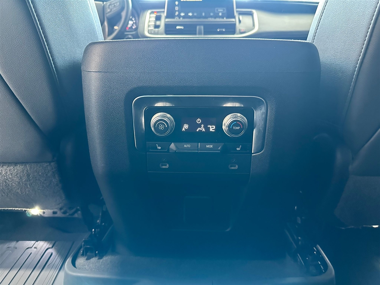 GMC Yukon AT4 2022 GMC Yukon AT4 2022