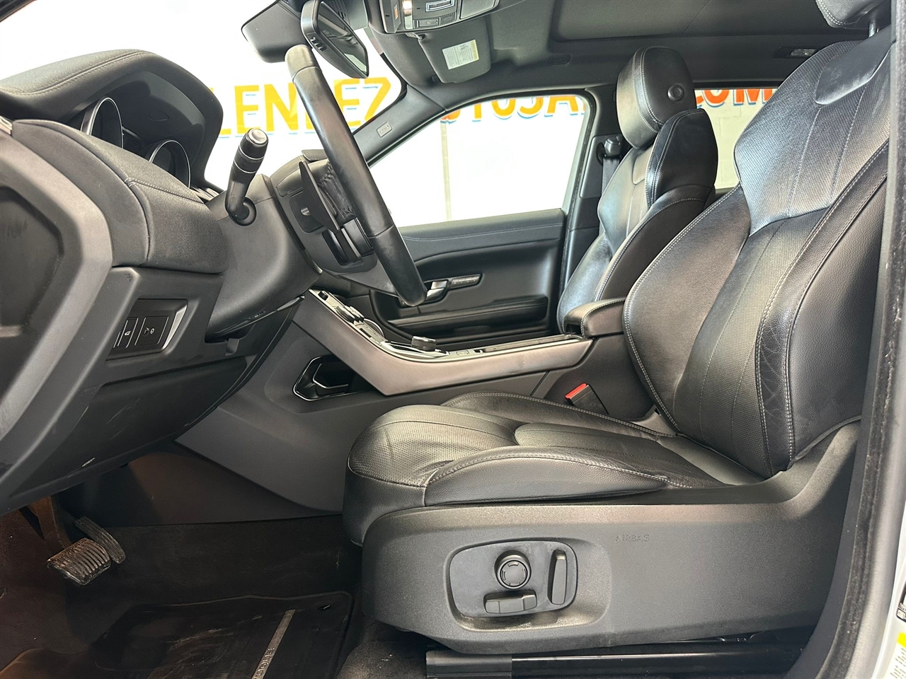 Land Rover Range Rover Evoque SE Premium 2018 Land Rover Range Rover Evoque SE Premium 2018