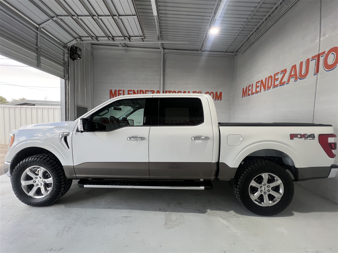 Ford F-150 XL SuperCrew 5.5-ft. Bed 4WD 2021 Ford F-150 XL SuperCrew 5.5-ft. Bed 4WD 2021