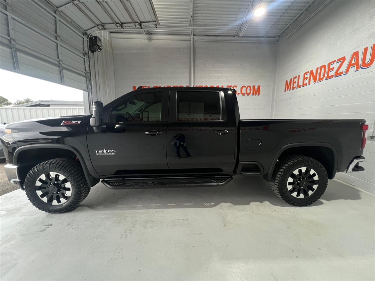 Chevrolet Silverado 2500HD LT Crew Cab Long Box 4WD 2020 Chevrolet Silverado 2500HD LT Crew Cab Long Box 4WD 2020
