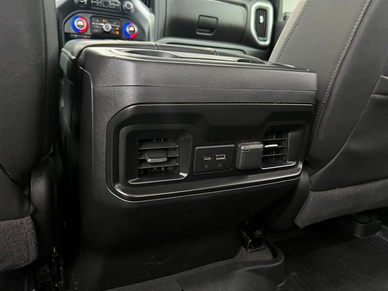 Chevrolet Silverado 2500HD LT Crew Cab Long Box 4WD 2020 Chevrolet Silverado 2500HD LT Crew Cab Long Box 4WD 2020