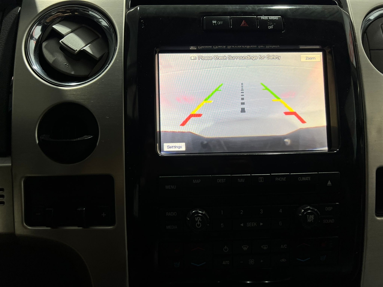 Ford F-150 Platinum SuperCrew 6.5-ft. Bed 2WD 2011 Ford F-150 Platinum SuperCrew 6.5-ft. Bed 2WD 2011