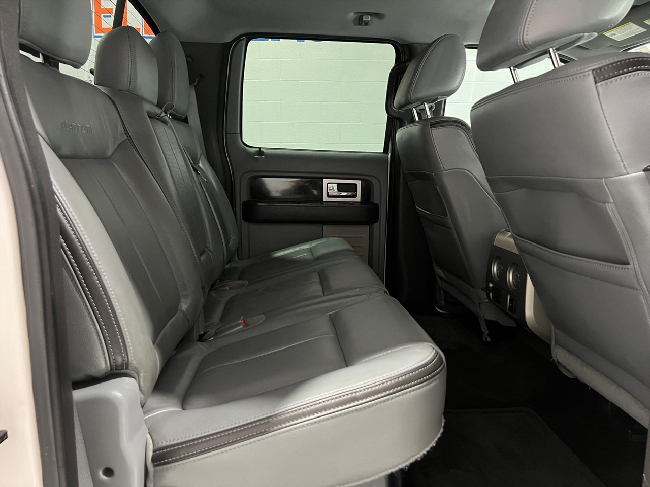 Ford F-150 Platinum SuperCrew 6.5-ft. Bed 2WD 2011 Ford F-150 Platinum SuperCrew 6.5-ft. Bed 2WD 2011