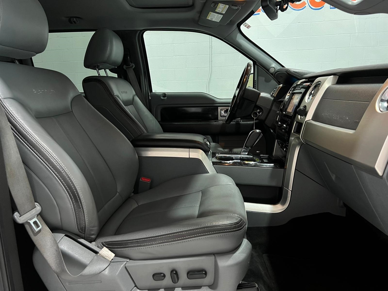 Ford F-150 Platinum SuperCrew 6.5-ft. Bed 2WD 2011 Ford F-150 Platinum SuperCrew 6.5-ft. Bed 2WD 2011