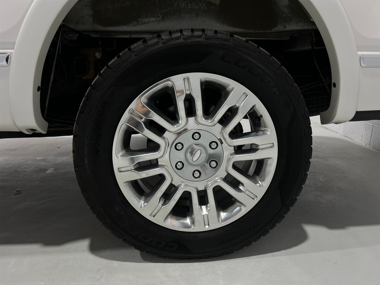 Ford F-150 Platinum SuperCrew 6.5-ft. Bed 2WD 2011 Ford F-150 Platinum SuperCrew 6.5-ft. Bed 2WD 2011