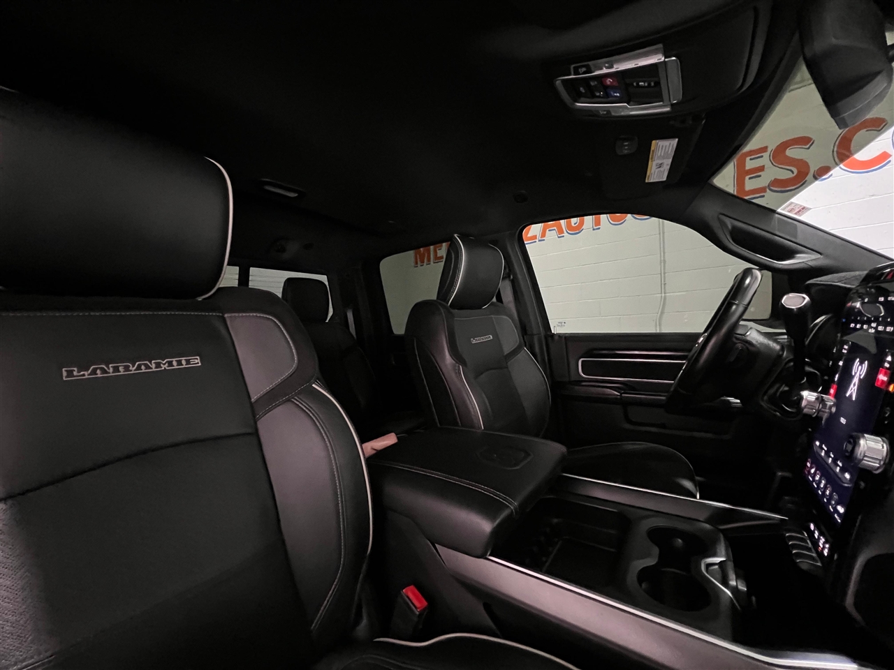 RAM 2500 Laramie Crew Cab SWB 4WD 2021 RAM 2500 Laramie Crew Cab SWB 4WD 2021