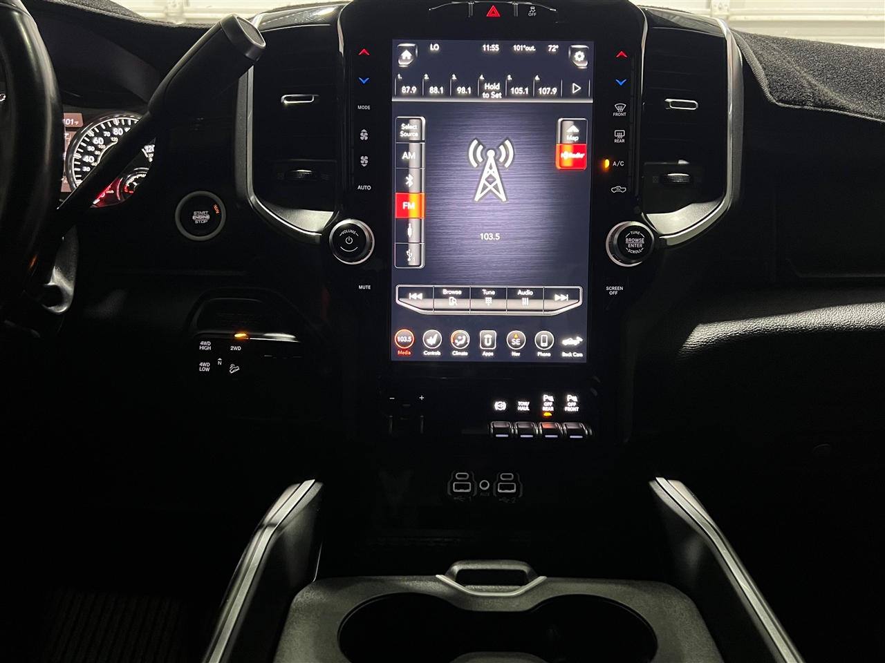 RAM 2500 Laramie Crew Cab SWB 4WD 2021 RAM 2500 Laramie Crew Cab SWB 4WD 2021