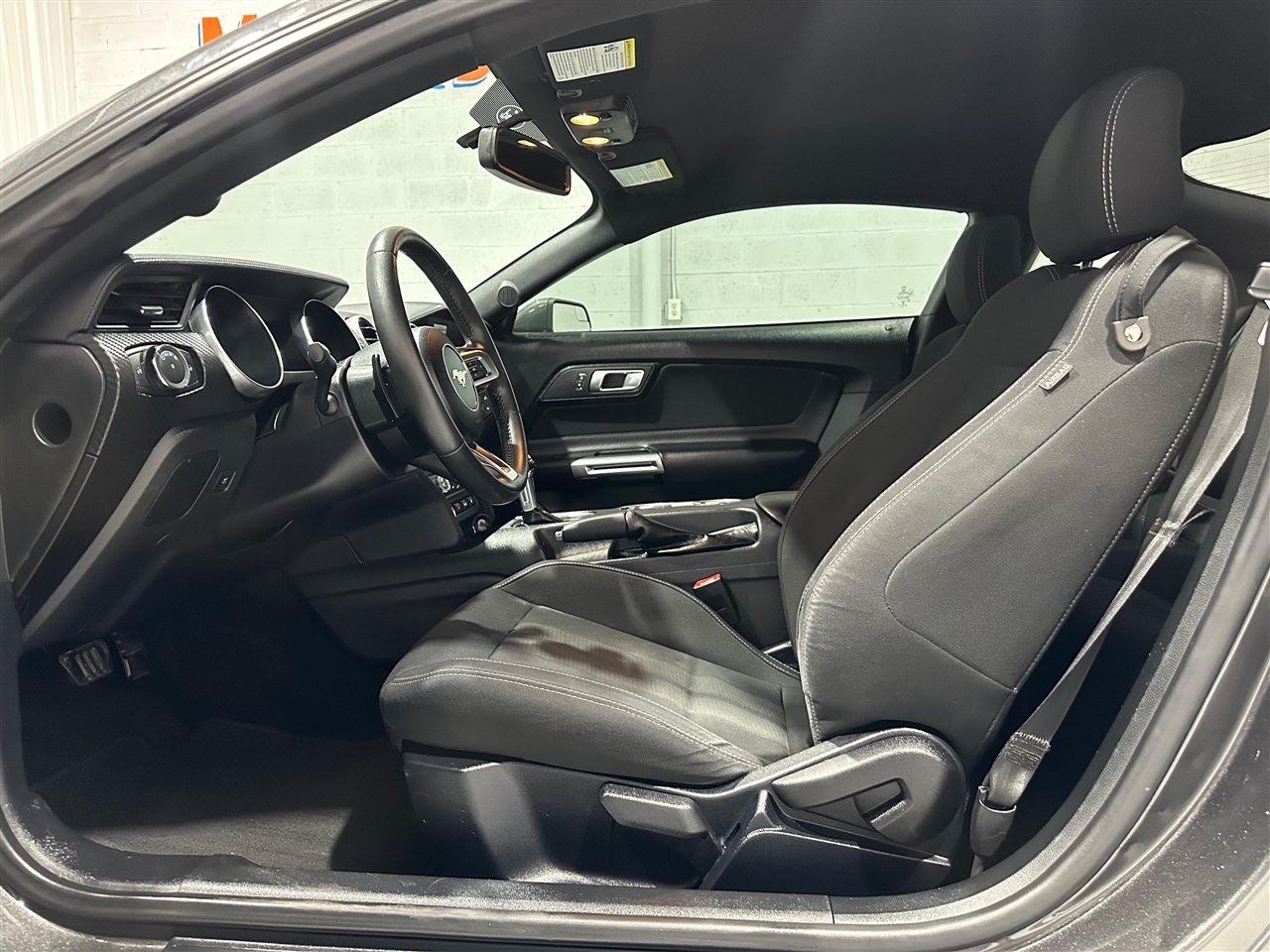 Ford Mustang EcoBoost Coupe 2018 Ford Mustang EcoBoost Coupe 2018