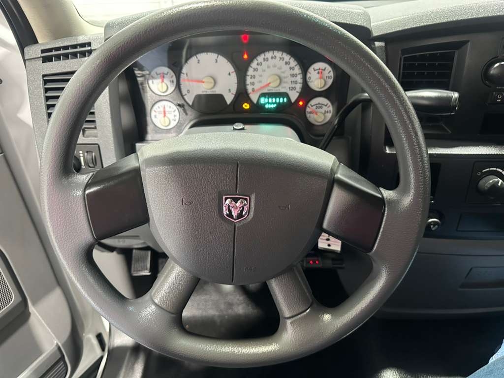 Dodge Ram 3500 Quad Cab 2WD 2007 Dodge Ram 3500 Quad Cab 2WD 2007