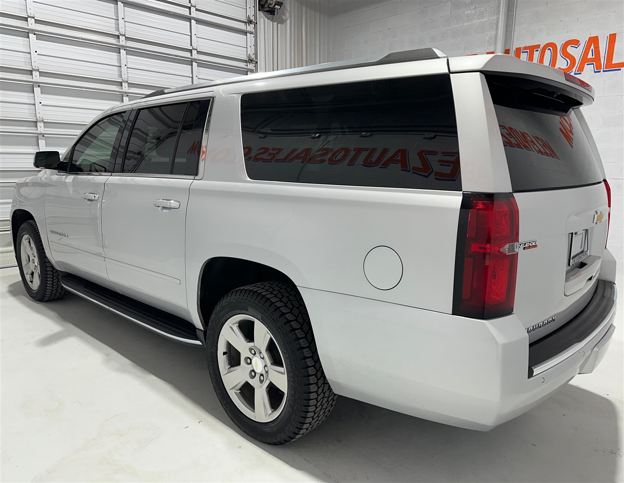 Chevrolet Suburban Premier 2WD 2018 Chevrolet Suburban Premier 2WD 2018