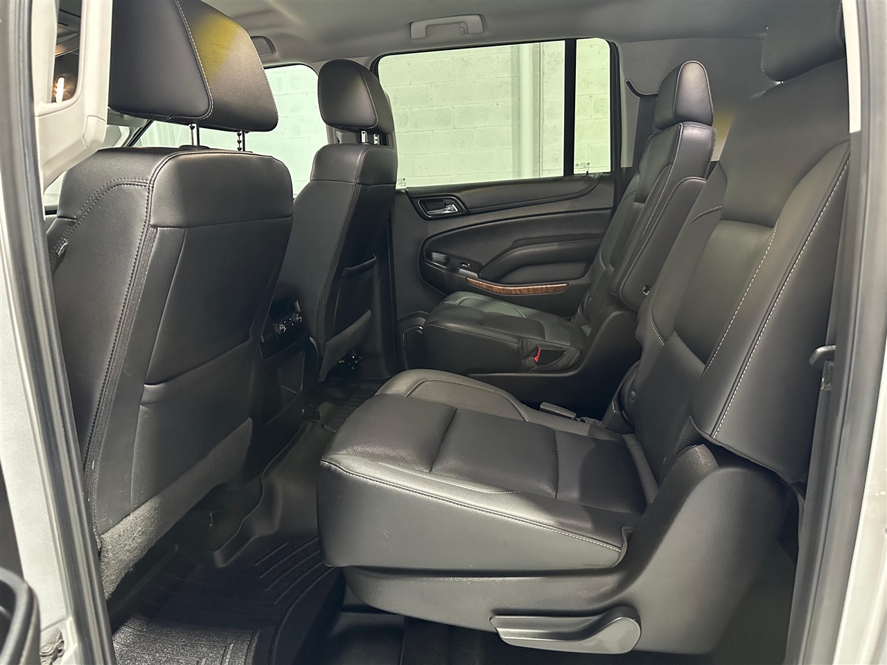 Chevrolet Suburban Premier 2WD 2018 Chevrolet Suburban Premier 2WD 2018
