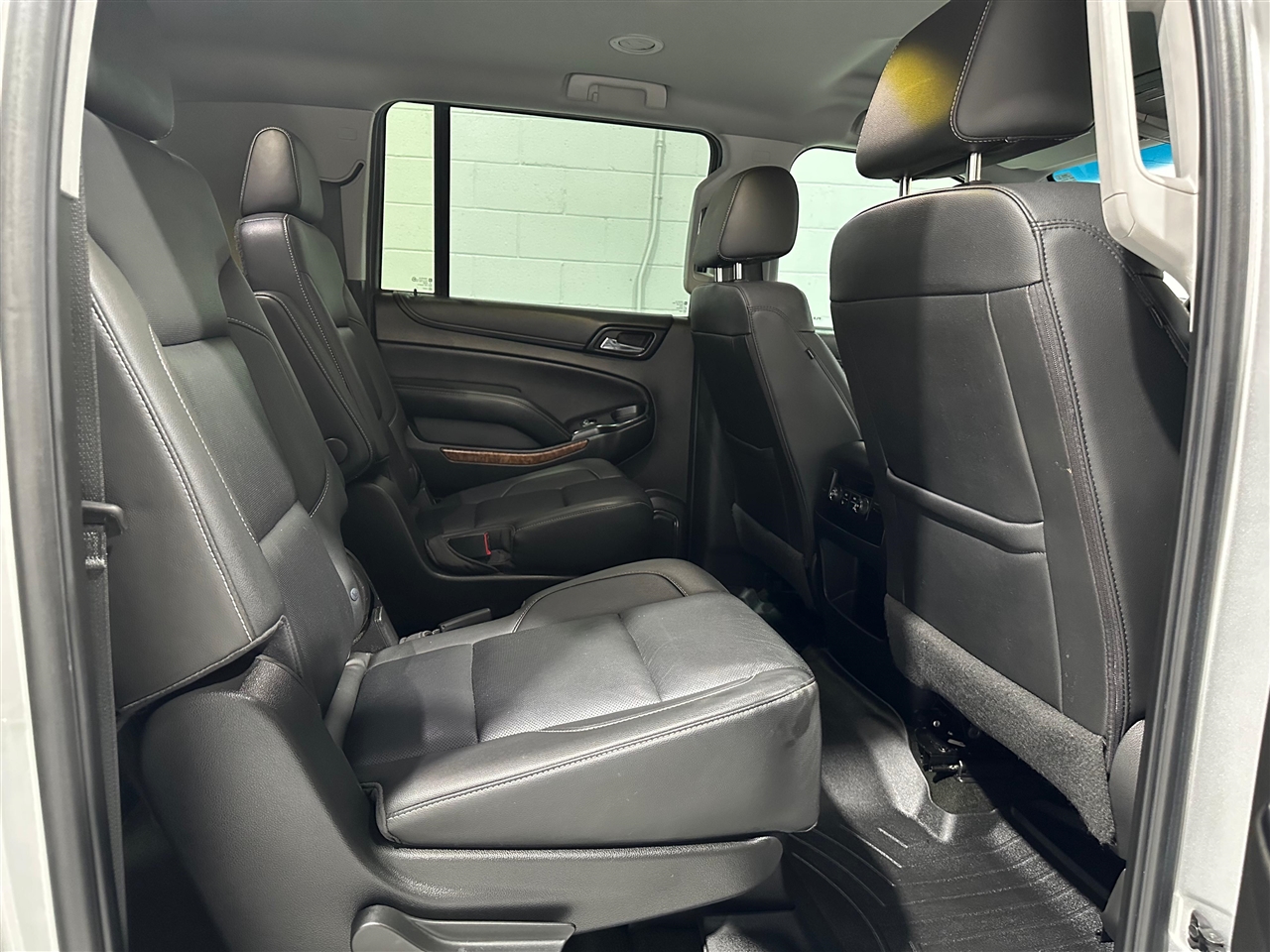 Chevrolet Suburban Premier 2WD 2018 Chevrolet Suburban Premier 2WD 2018