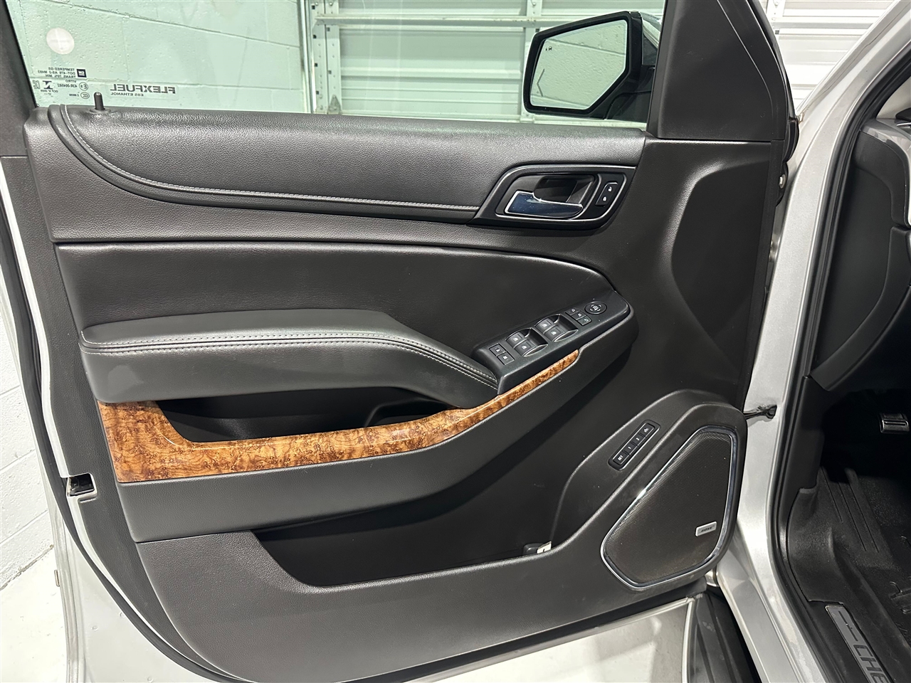 Chevrolet Suburban Premier 2WD 2018 Chevrolet Suburban Premier 2WD 2018