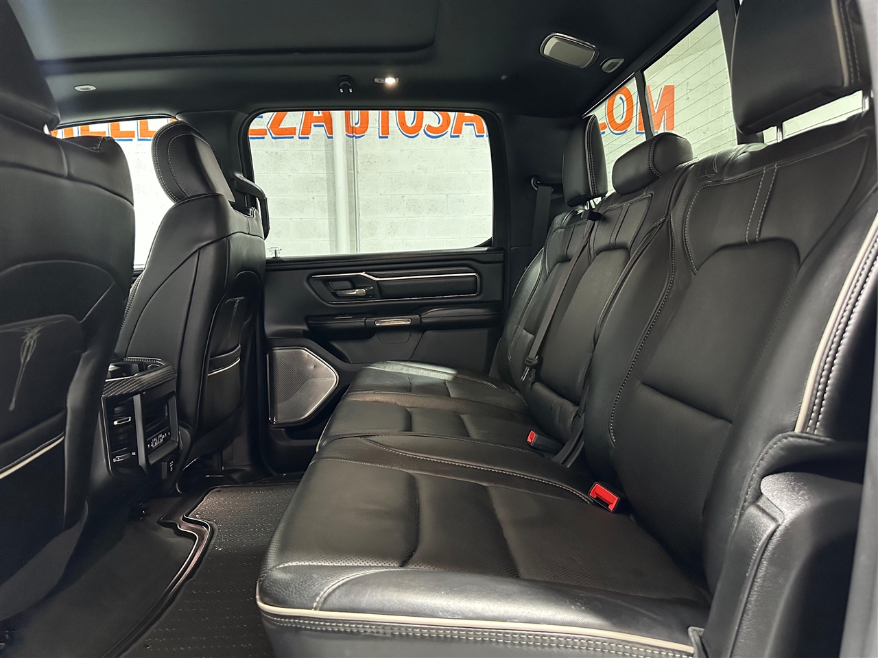 RAM 1500 Limited Crew Cab SWB 4WD 2020 RAM 1500 Limited Crew Cab SWB 4WD 2020