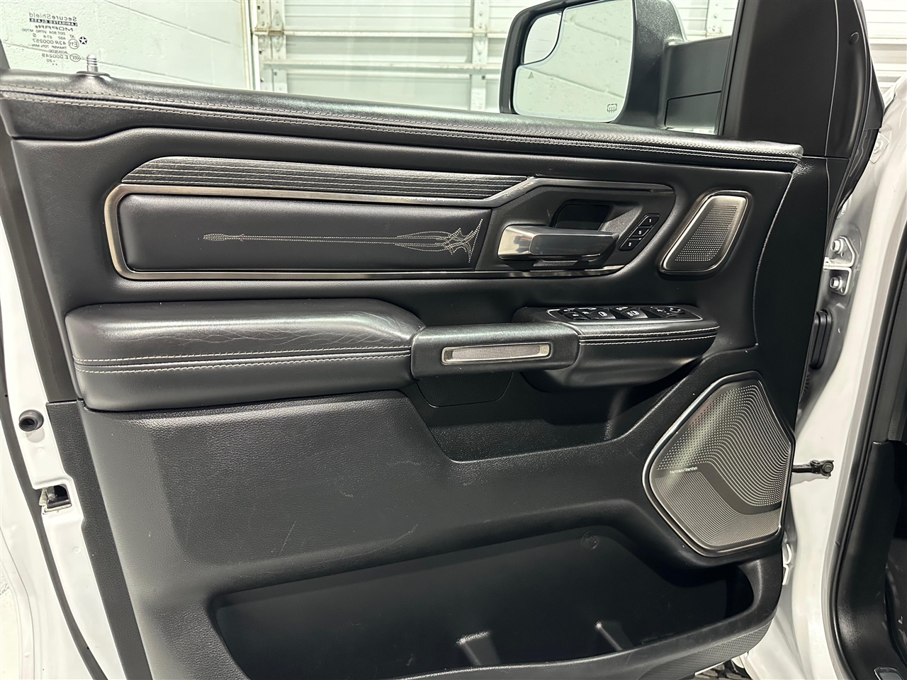 RAM 1500 Limited Crew Cab SWB 4WD 2020 RAM 1500 Limited Crew Cab SWB 4WD 2020
