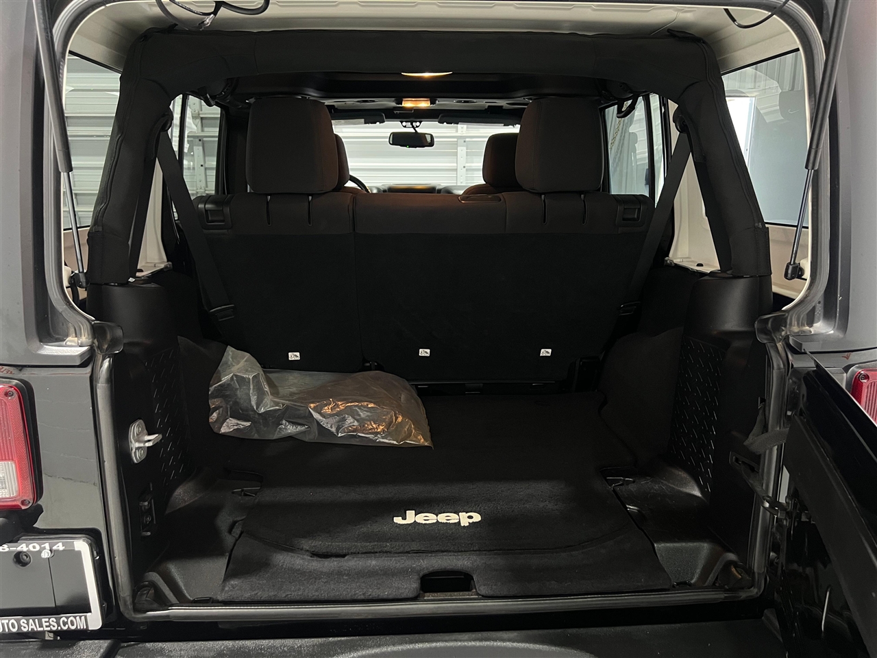 Jeep Wrangler Unlimited Sport 4WD 2013 Jeep Wrangler Unlimited Sport 4WD 2013