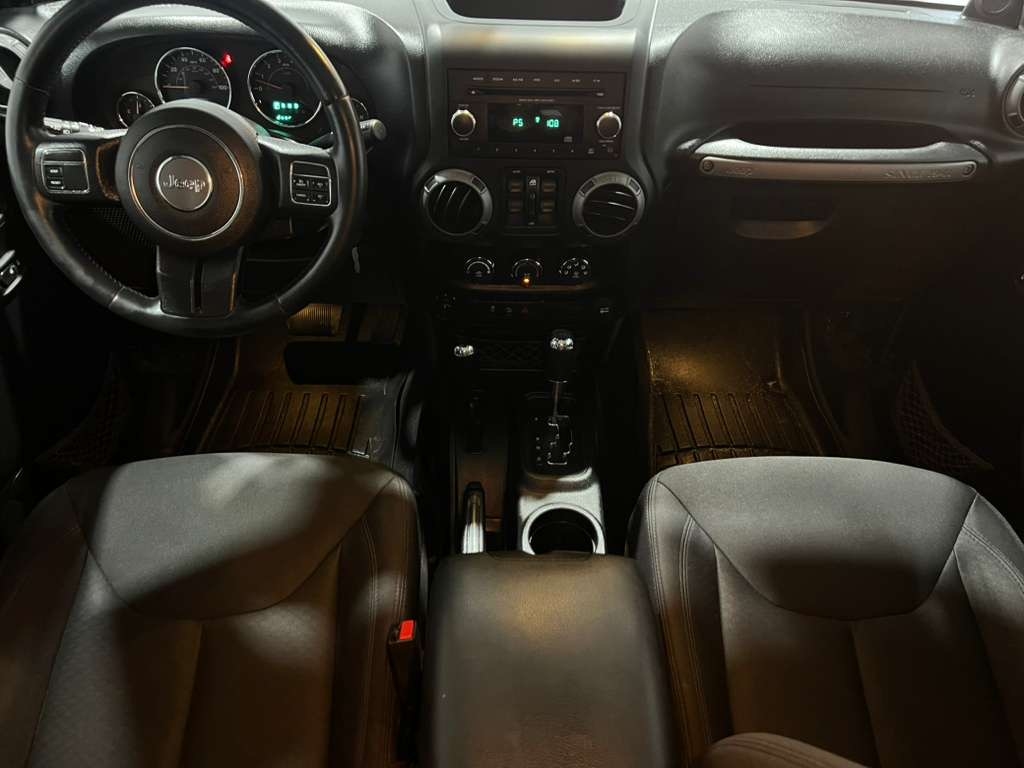 Jeep Wrangler Unlimited Sport 4WD 2013 Jeep Wrangler Unlimited Sport 4WD 2013