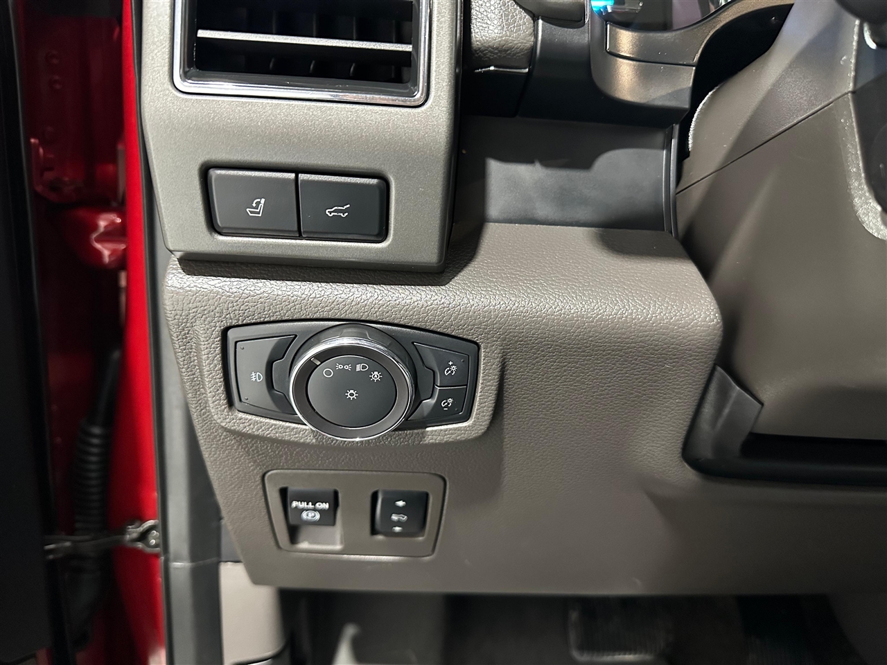Ford Expedition XLT 2WD 2018 Ford Expedition XLT 2WD 2018
