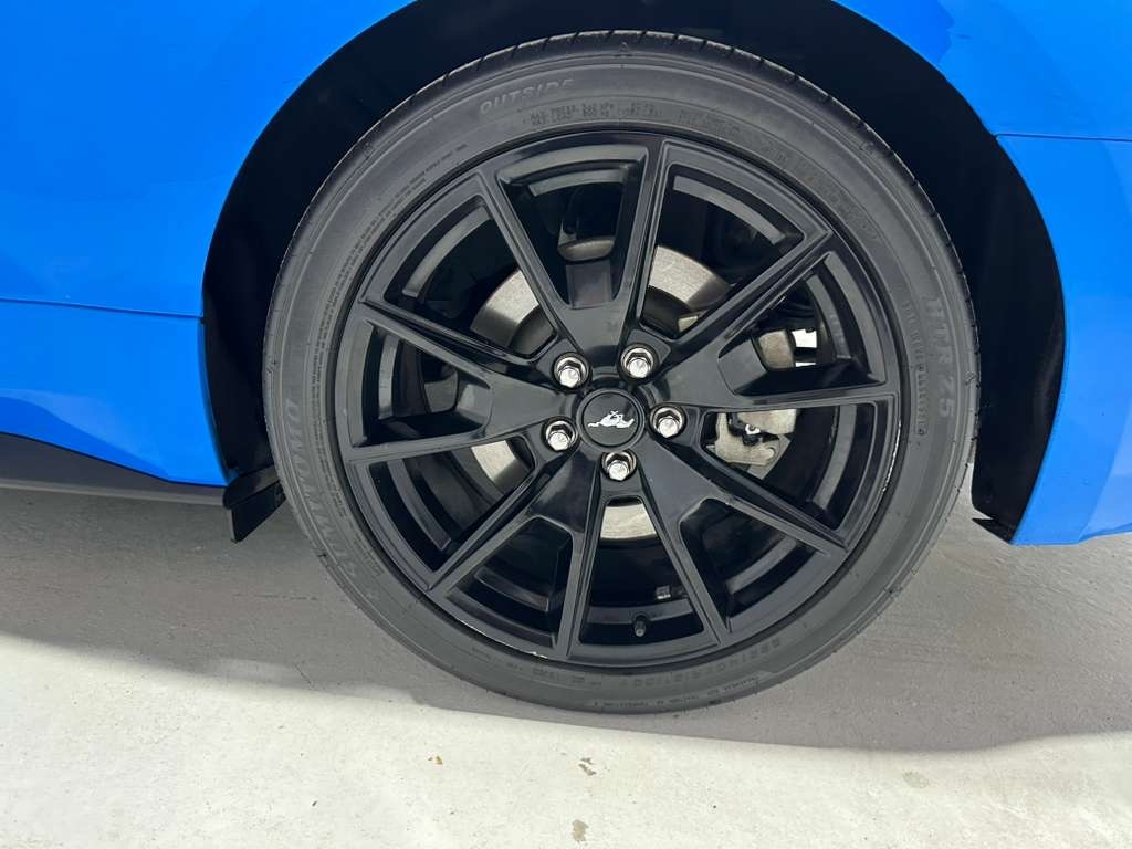 Ford Mustang GT Coupe 2017 Ford Mustang GT Coupe 2017