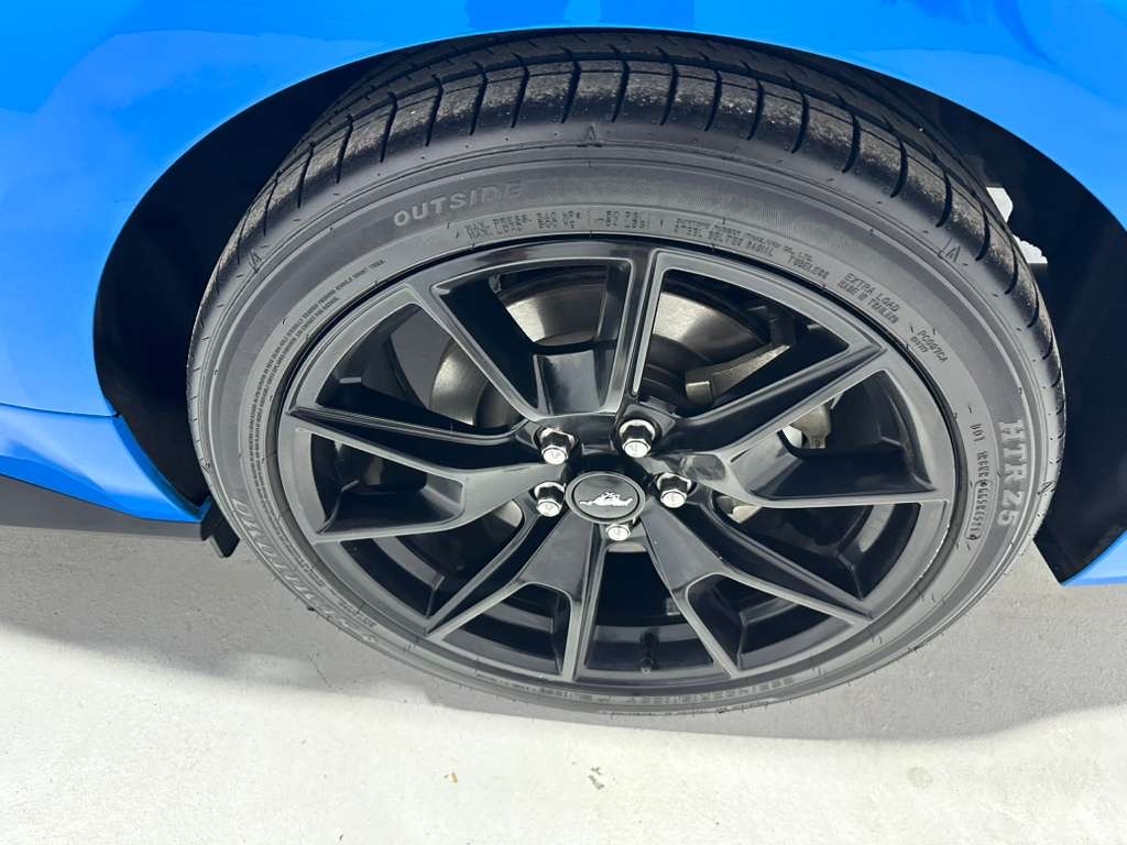 Ford Mustang GT Coupe 2017 Ford Mustang GT Coupe 2017