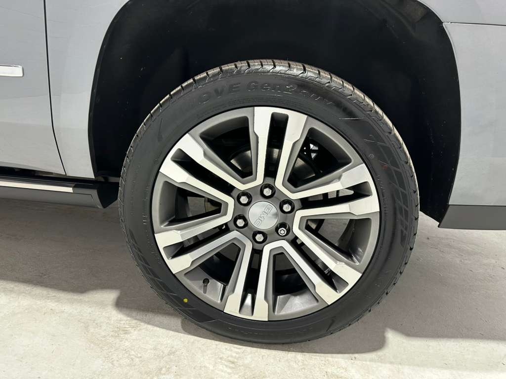 GMC Yukon XL Denali 2WD 2020 GMC Yukon XL Denali 2WD 2020