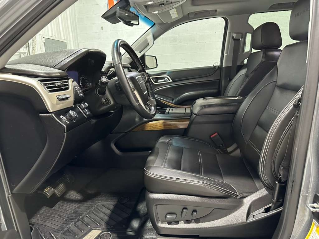 GMC Yukon XL Denali 2WD 2020 GMC Yukon XL Denali 2WD 2020