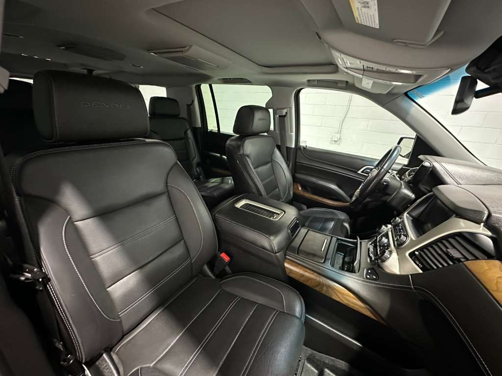 GMC Yukon XL Denali 2WD 2020 GMC Yukon XL Denali 2WD 2020