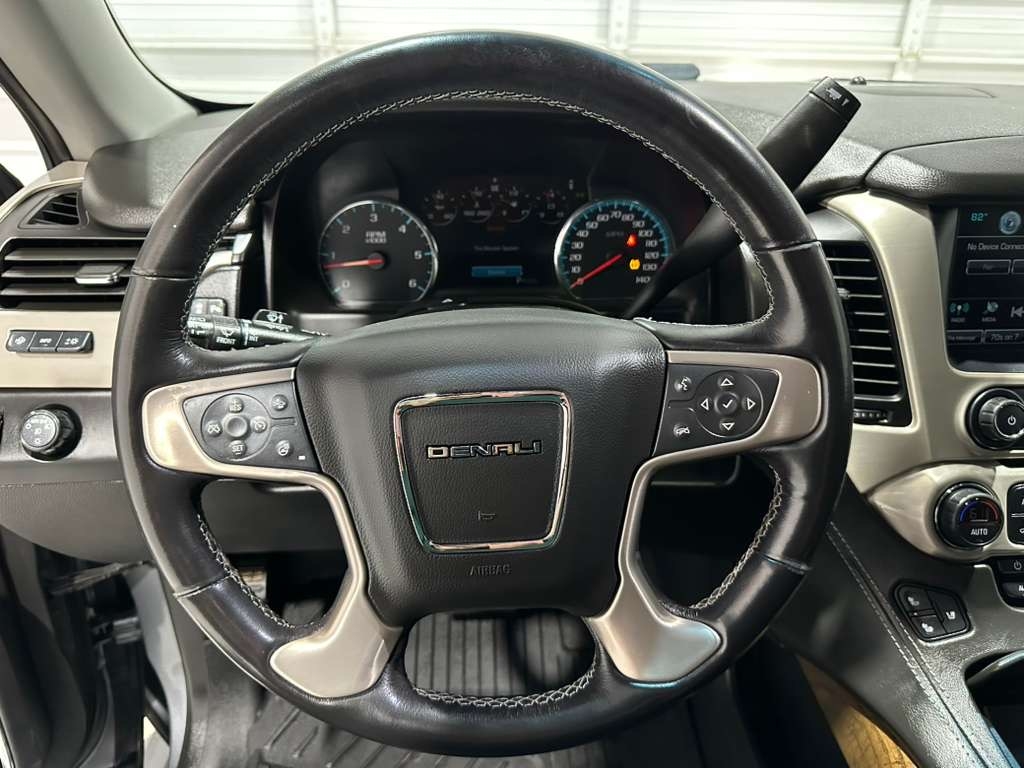 GMC Yukon XL Denali 2WD 2020 GMC Yukon XL Denali 2WD 2020
