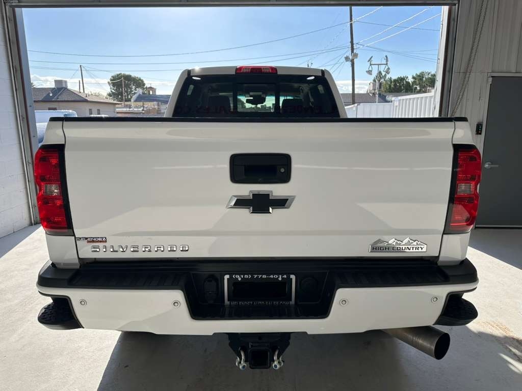 Chevrolet Silverado 2500HD LT Crew Cab 2WD 2016 Chevrolet Silverado 2500HD LT Crew Cab 2WD 2016