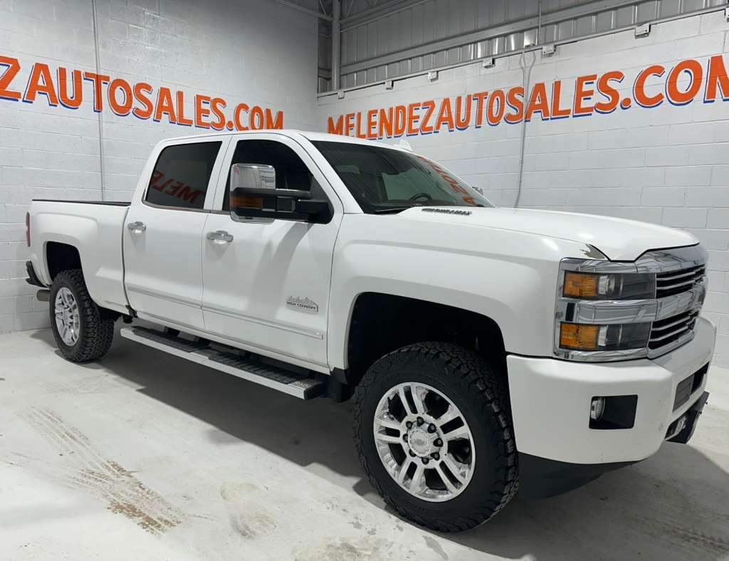 Chevrolet Silverado 2500HD LT Crew Cab 2WD 2016 Chevrolet Silverado 2500HD LT Crew Cab 2WD 2016