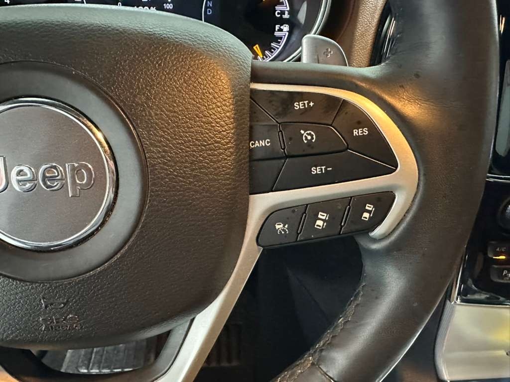 Jeep Grand Cherokee Summit 4WD 2019 Jeep Grand Cherokee Summit 4WD 2019