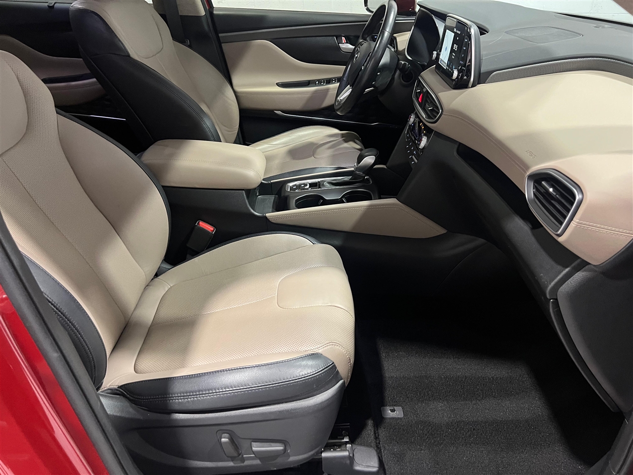 Hyundai Santa Fe Ultimate 2.4 2019 Hyundai Santa Fe Ultimate 2.4 2019