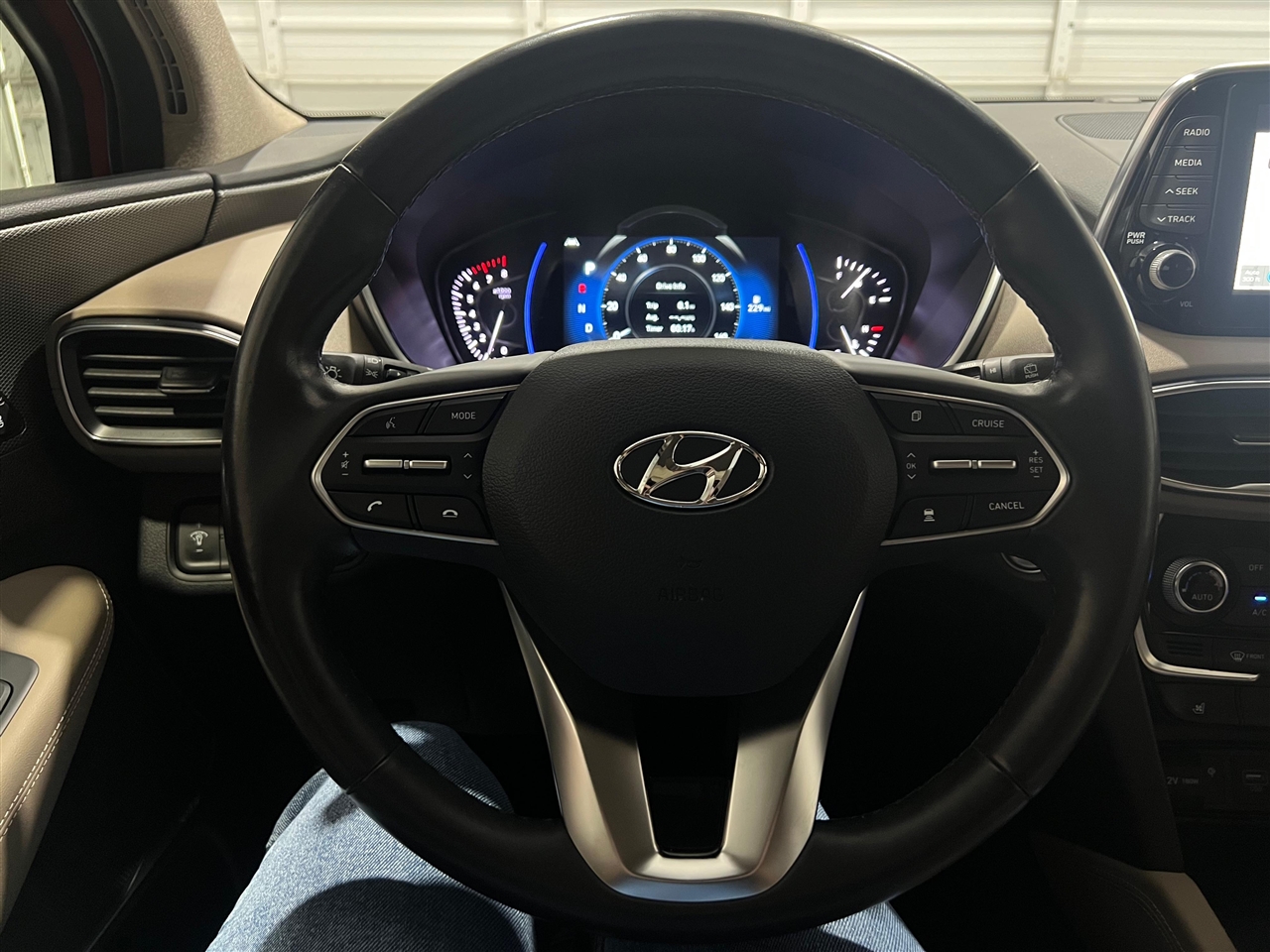 Hyundai Santa Fe Ultimate 2.4 2019 Hyundai Santa Fe Ultimate 2.4 2019