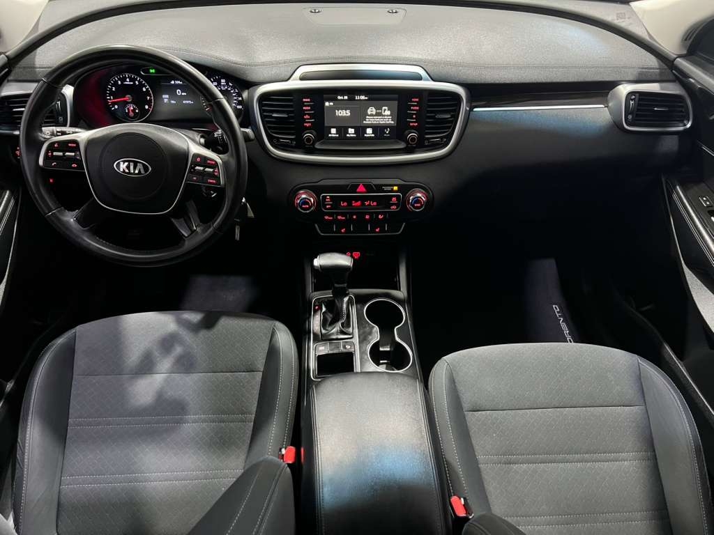 Kia Sorento LX V6 2WD 2019 Kia Sorento LX V6 2WD 2019