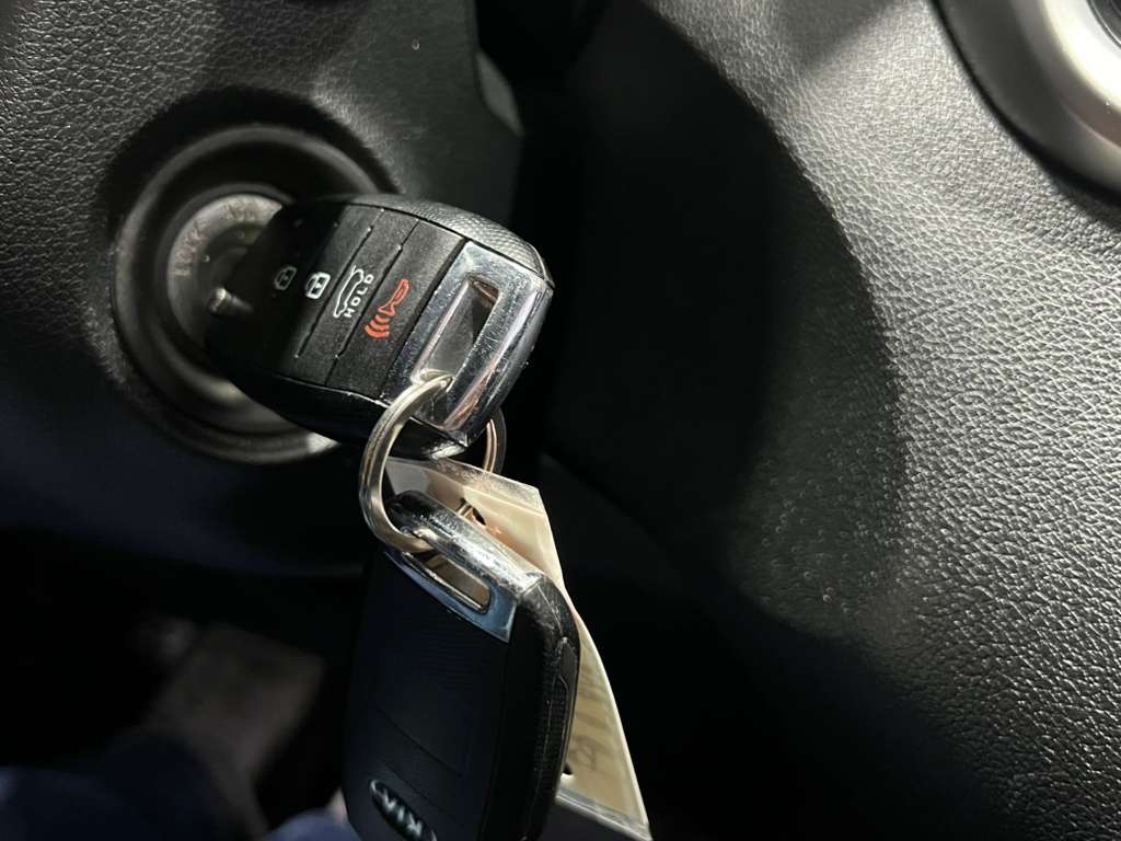 Kia Sorento LX V6 2WD 2019 Kia Sorento LX V6 2WD 2019