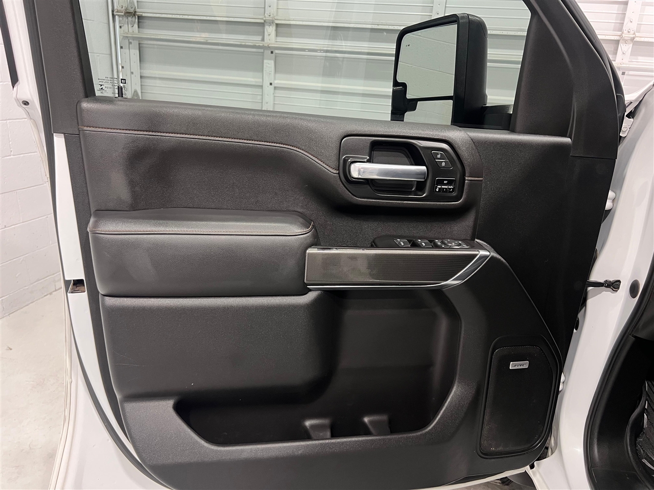 GMC Sierra 2500HD AT4 Crew Cab 4WD 2020 GMC Sierra 2500HD AT4 Crew Cab 4WD 2020