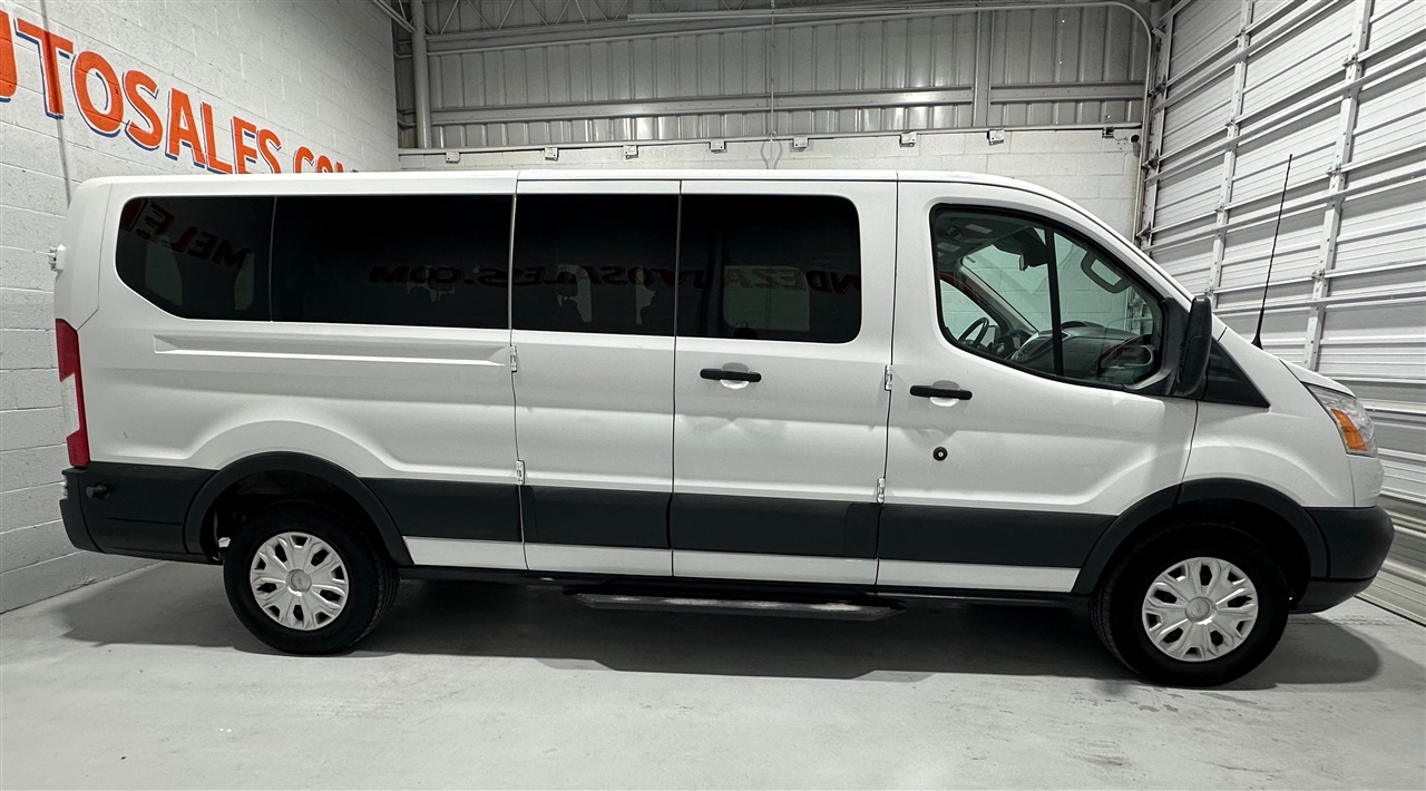 Ford Transit 350 Wagon Low Roof XLT 60/40 Pass. 148-in. WB 2016 Ford Transit 350 Wagon Low Roof XLT 60/40 Pass. 148-in. WB 2016