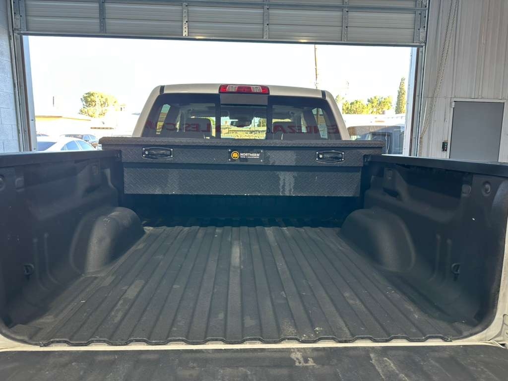 GMC Sierra 1500 SLT Crew Cab Long Box 4WD 2018 GMC Sierra 1500 SLT Crew Cab Long Box 4WD 2018